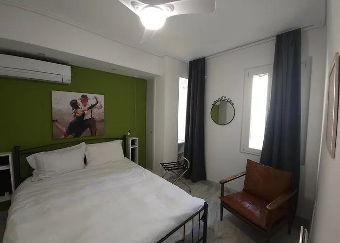 Sunny Apartment On The 2Nd Floor In Bohemian Psiri In Athens\' Historic Center-In Vivo Apartments